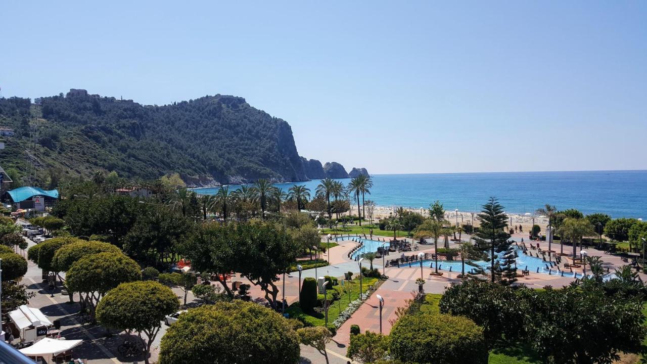 Standard Double or Twin Room Sea View
